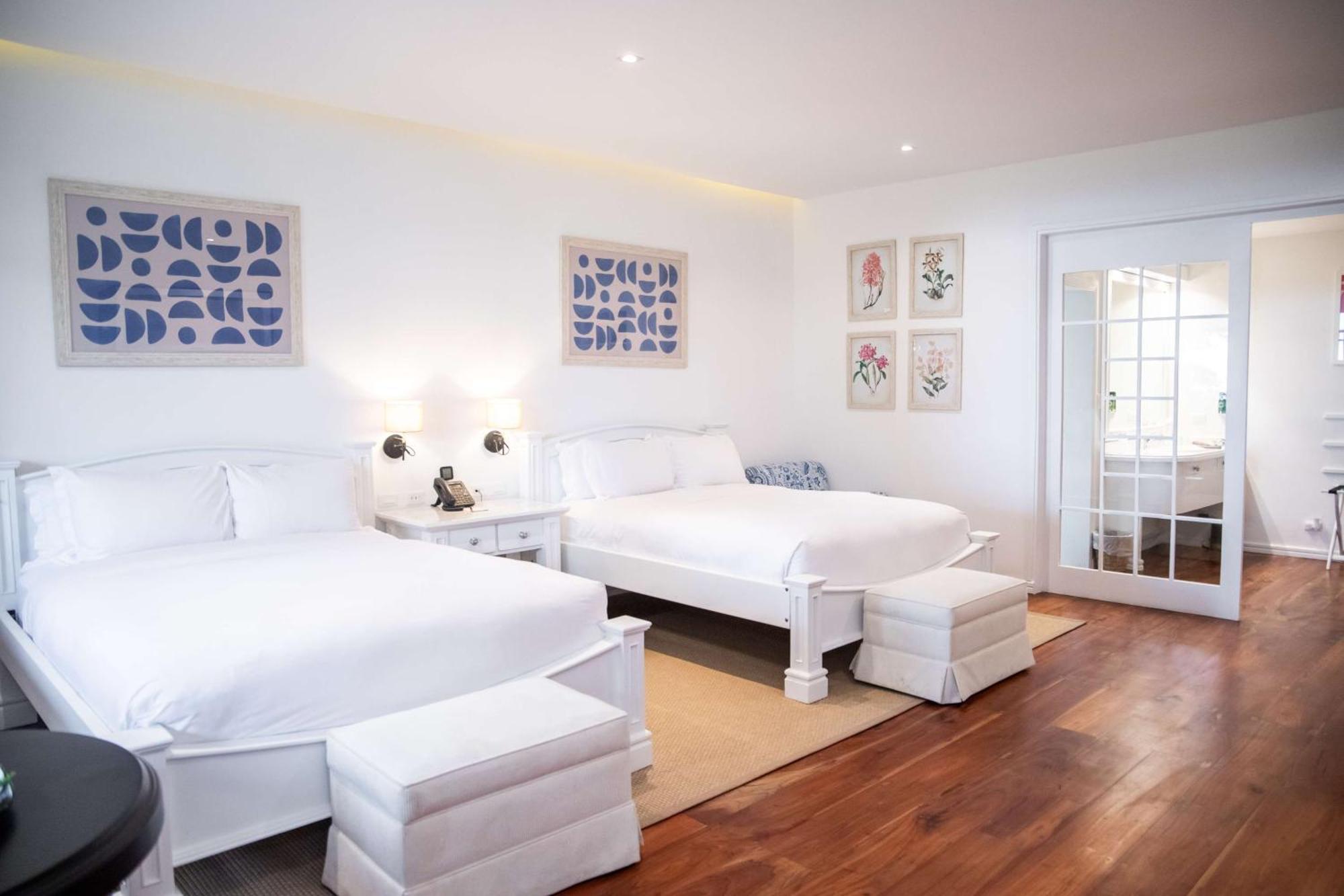 Royal Palm Galapagos, Curio Collection Hotel By Hilton Bellavista  Dış mekan fotoğraf